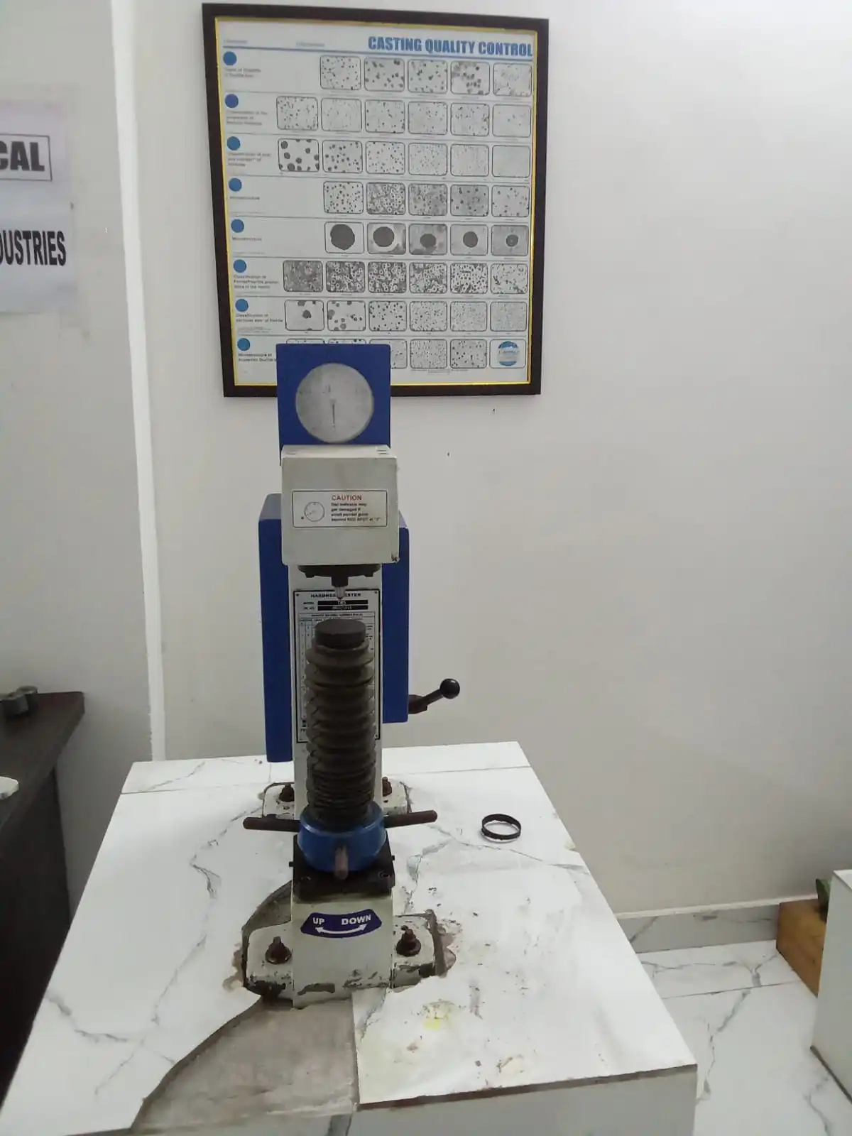 Rockwell hardness tester